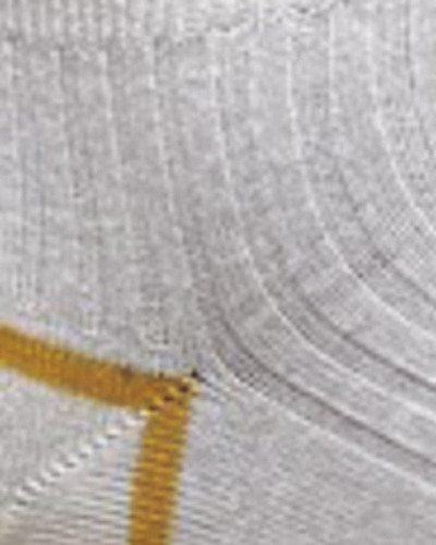 سفید پاشنه خالی دور زرد