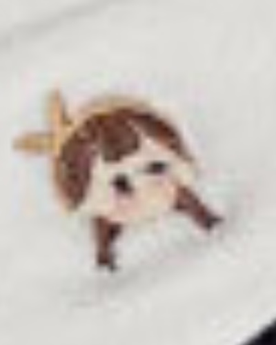 کرم طرح دختر بازیگوش